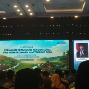 Sosialisasi Kebijakan Ketahanan Pangan Lokal dan Pemberdayaan Masyarakat Desa Dalam Menghadapi Dampak Perubahan Iklim